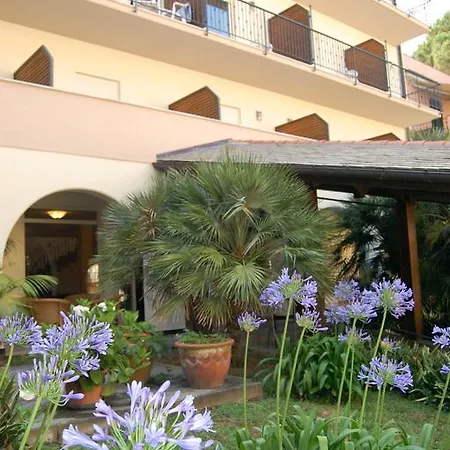 Ξενοδοχείο Adriana 3*