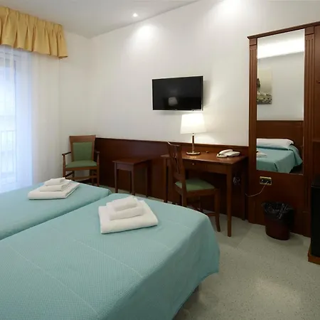 Adriana 3* Μοντερόσο αλ Μάρε