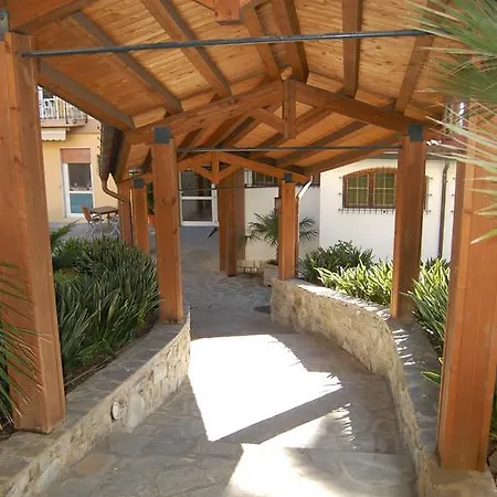 Adriana Μοντερόσο αλ Μάρε