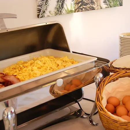 Ξενοδοχείο Adriana