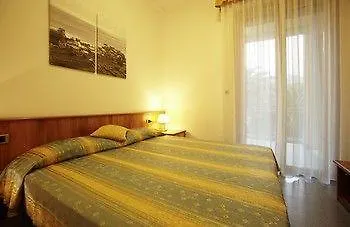 Ξενοδοχείο Adriana Μοντερόσο αλ Μάρε