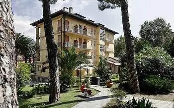 Otel Adriana 3*