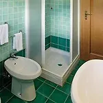Hotel Adriana 3*