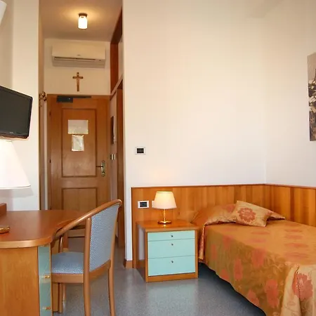 מלון Adriana מונטרוסו אל מארה