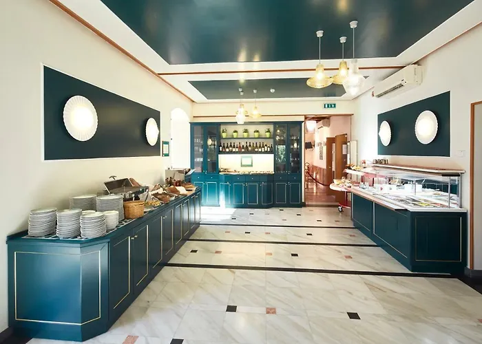 阿德利亚纳别墅酒店 3* 蒙特罗索阿尔马雷